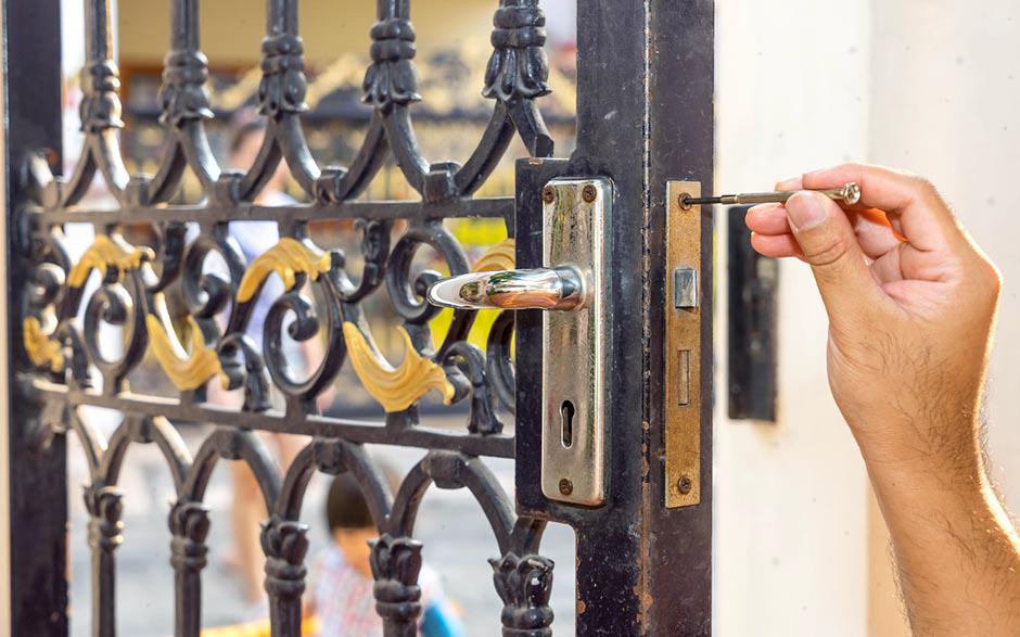 ouverture de porte claquée serrurier Bussy-Saint-Georges